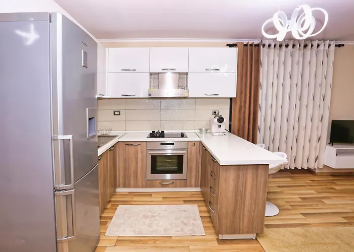 R&b Center アパート